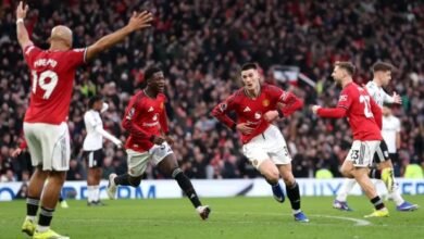 مانشستر يونايتد يحبط انتفاضة فولهام في البريميرليج