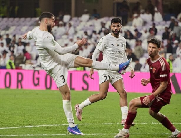 يونايتد يصعق الوحدة ويبلغ نصف نهائي كأس رئيس الدولة 4 يونايتد يصعق الوحدة ويبلغ نصف نهائي كأس رئيس الدولة