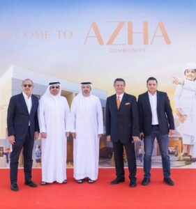 «مجموعة الإمارات العقارية» تسلّم 347 فيلا في «أزهى» بعجمان