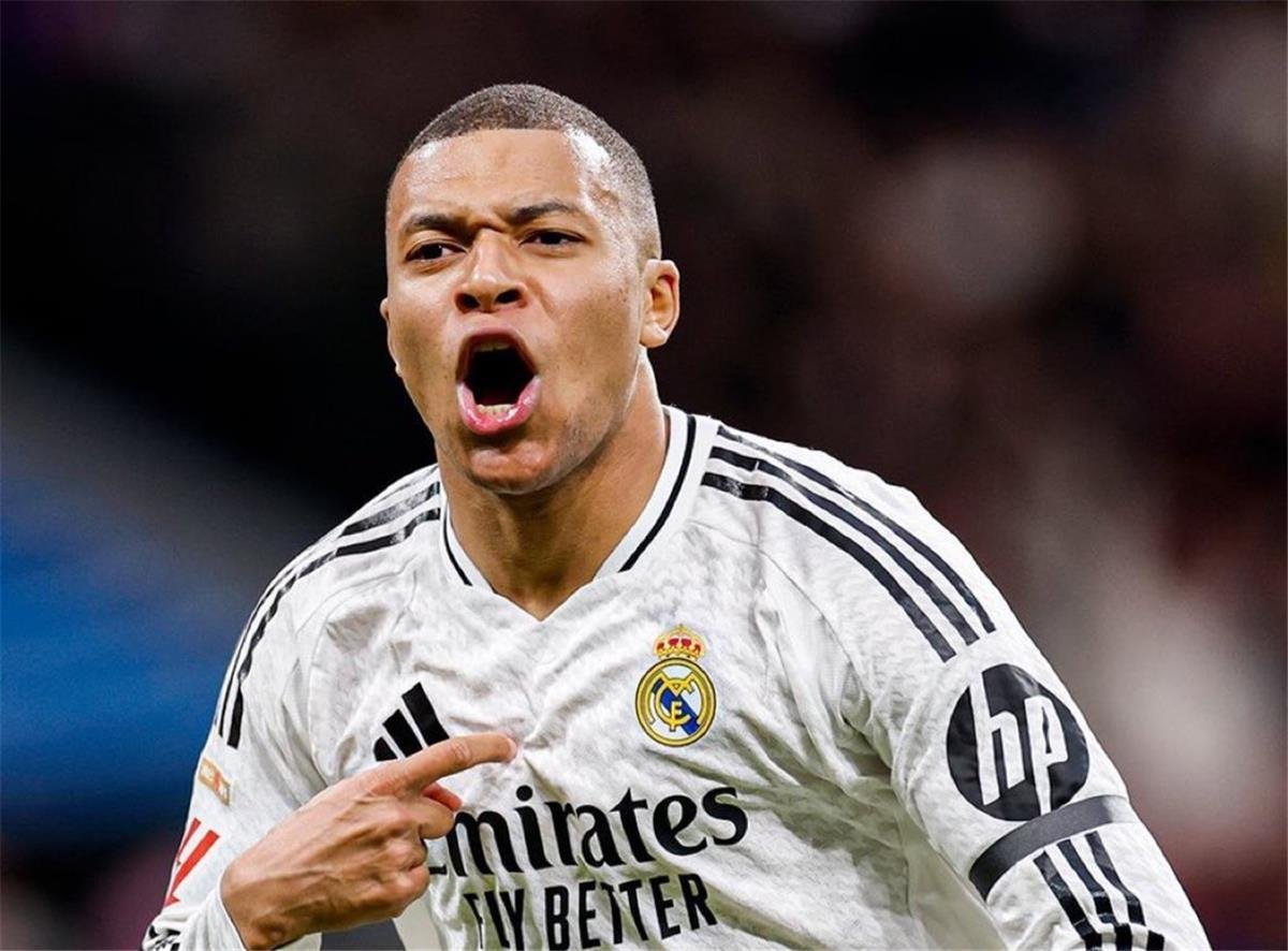 مبابي يقلق جماهير ريال مدريد قبل لقاء مانشستر سيتي 1 مبابي يقلق جماهير ريال مدريد قبل لقاء مانشستر سيتي