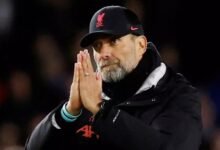 بيريز يستقر على بديل كلوب في ريال مدريد