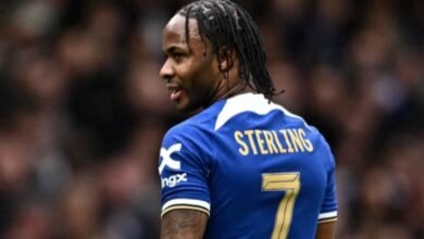 سترلينج يشد الرحال إلى الدوري الهولندي