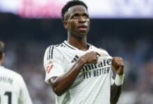 اليويفا يفتح تحقيقًا بشأن العنصرية ضد فينيسيوس