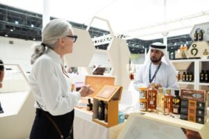 مهرجان العين التراثي يختتم دورته الأولى بمدينة العين 3 مهرجان العين التراثي يختتم دورته الأولى بمدينة العين