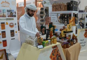 مهرجان العين التراثي يخصص قرية العسل لإبراز المنتج المحلي