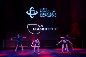 صني فاركي يطلق حملة "مليون مدرسة" لتوحيد المدارس حول العالم في العمل من أجل الخير 2 صني فاركي يطلق حملة "مليون مدرسة" لتوحيد المدارس حول العالم في العمل من أجل الخير