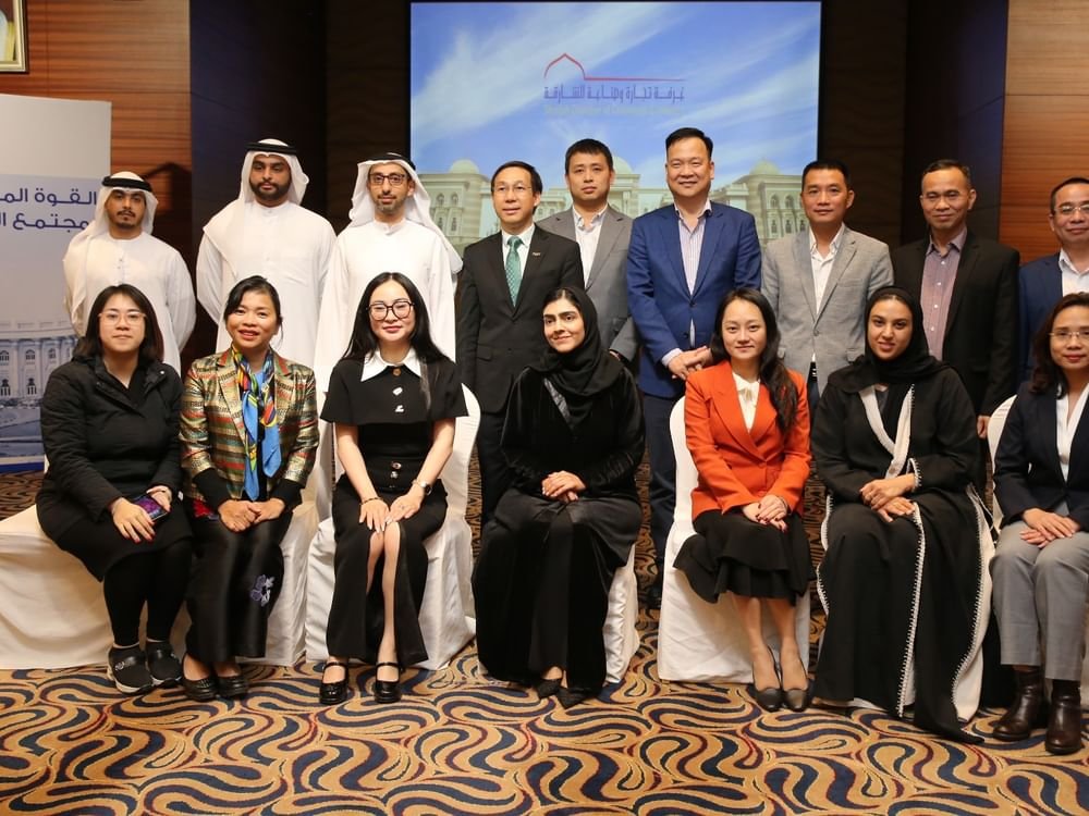 غرفة الشارقة وفيتنام يبحثان التعاون الاقتصادي وتبادل الاستثمارات 1 غرفة الشارقة وفيتنام يبحثان التعاون الاقتصادي وتبادل الاستثمارات