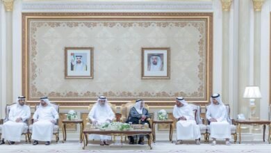 حاكم الشارقة يستقبل المهنئين بشهر رمضان المبارك