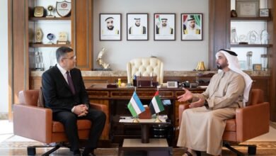 سيف بن زايد يلتقي وزير الداخلية الأوزبكي