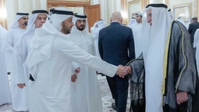 حاكم الشارقة يواصل استقبال المهنئين بشهر رمضان المبارك 2 حاكم الشارقة يواصل استقبال المهنئين بشهر رمضان المبارك