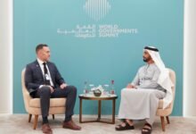 سيف بن زايد يلتقي الرئيس التنفيذي لمؤسسة غالوب