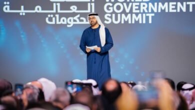 خلال كلمته الرئيسية في افتتاح "قمة الحكومات 2026"/ القرقاوي: أكبر تحول في التاريخ يحدث اليوم داخل الإنسان نفسه وأخطر ما قد يحدث أن تتأخر الحكومات عن الإنسان