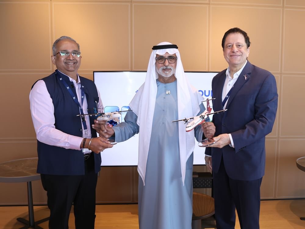 نهيان بن مبارك يشهد انضمام طائرتين جديدتين إلى أسطول شركة "FLY91" في دبي 1 نهيان بن مبارك يشهد انضمام طائرتين جديدتين إلى أسطول شركة "FLY91" في دبي