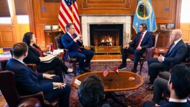 عبدالله بن زايد يختتم زيارة عمل إلى واشنطن