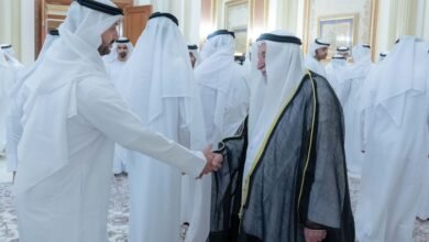 حاكم الشارقة يستقبل المهنئين بشهر رمضان المبارك