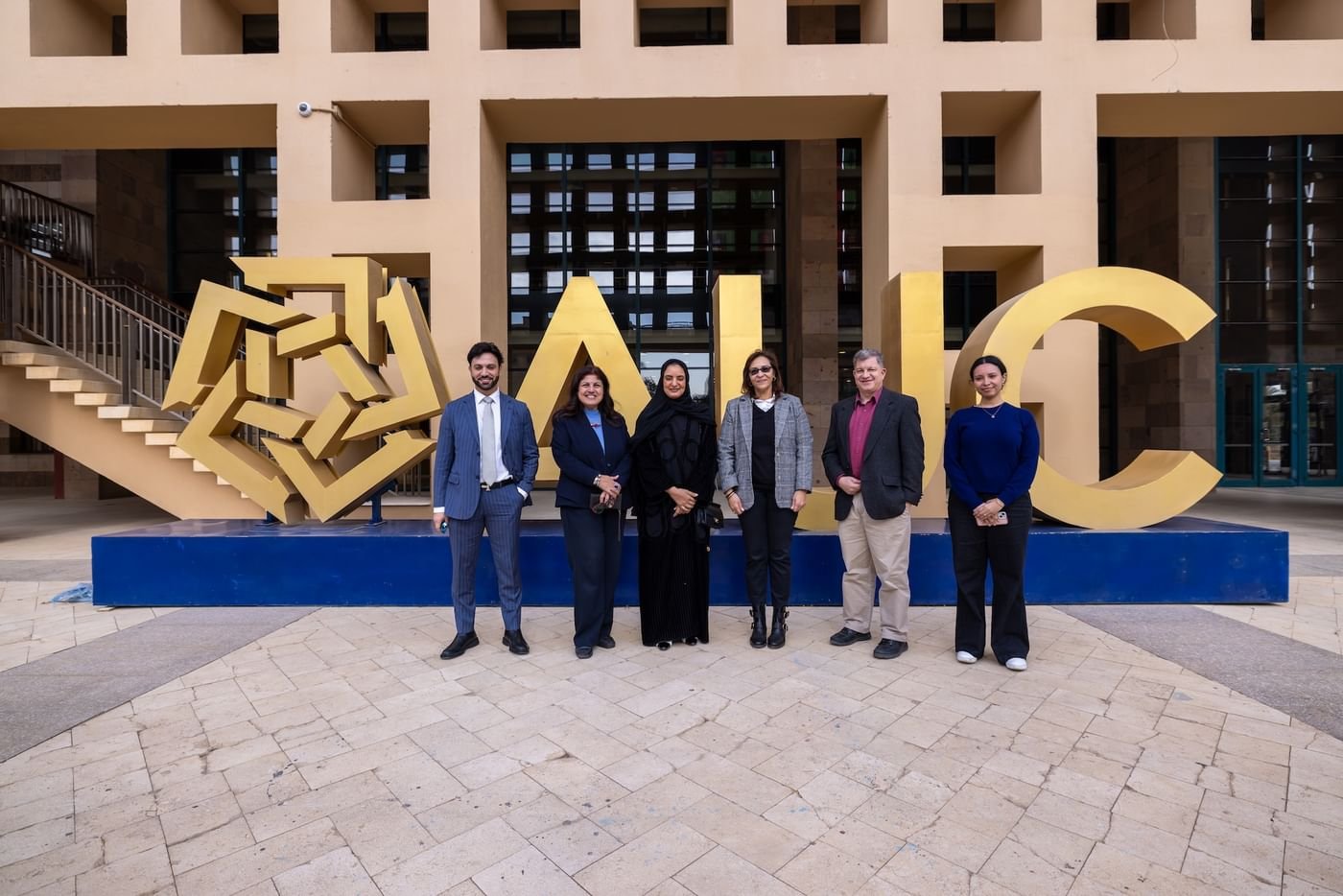 بيت الحكمة في الشارقة يناقش مجالات التعاون مع مؤسسات ثقافية مصرية 1 بيت الحكمة في الشارقة يناقش مجالات التعاون مع مؤسسات ثقافية مصرية