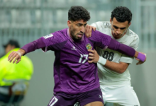 الشرطة يلاحق القوة الجوية بثنائية في الكهرباء