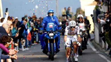 "الإمارات للدراجات" يتوج بلقب سباق "ميلانو سان ريمو" في إيطاليا