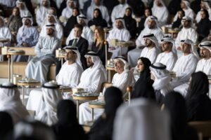 نهيان بن زايد يشهد جلسة بمجلس محمد بن زايد حول فكر الوالد المؤسس في التعاون