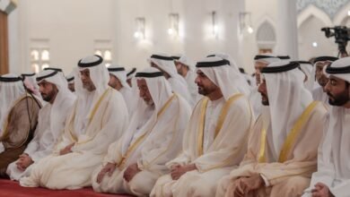 حاكم الشارقة يؤدي صلاة عيد الفطر السعيد في مسجد الشارقة 3 حاكم الشارقة يؤدي صلاة عيد الفطر السعيد في مسجد الشارقة