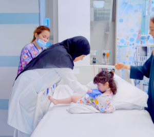 إنجاز طبي.. مدينة الشيخ خليفة الطبية تنجح في إجراء أول خزعة قلبية للأطفال بالإمارات