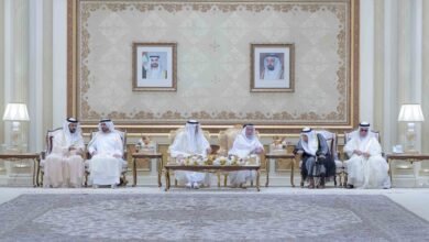 حاكم الشارقة يستقبل المهنئين بعيد الفطر السعيد