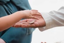 "أبوظبي العقاري" يباشر تسليم وحدات "حي المزن" السكني للمستفيدين