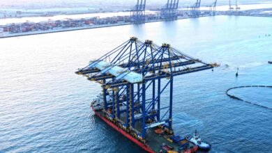 موانئ دبي العالمية تُضيف ثلاث رافعات رصيف في محطة جدة