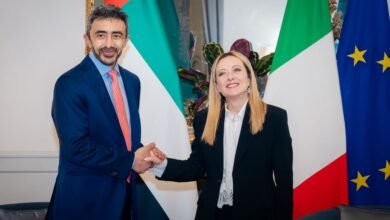 عبدالله بن زايد يلتقي رئيسة وزراء إيطاليا في روما