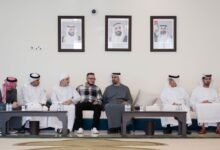 ذياب بن محمد بن زايد يقدِّم واجب العزاء في وفاة الشهيد محمد أزنيبلة