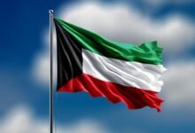 الكويت تعلن تصديها لموجة من الأهداف الجوية المعادية