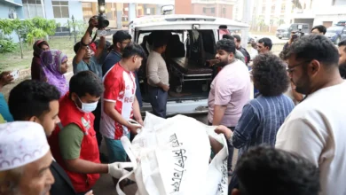 مصرع 24 شخصا جراء سقوط حافلة في نهر ببنغلاديش