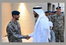 نهيان بن زايد يشارك مجندي الخدمة الوطنية وأسرهم مبادرة "فطوركم عند عيالكم" في العين