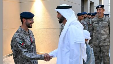 نهيان بن زايد يشارك مجندي الخدمة الوطنية وأسرهم مبادرة "فطوركم عند عيالكم" في العين 2 نهيان بن زايد يشارك مجندي الخدمة الوطنية وأسرهم مبادرة "فطوركم عند عيالكم" في العين