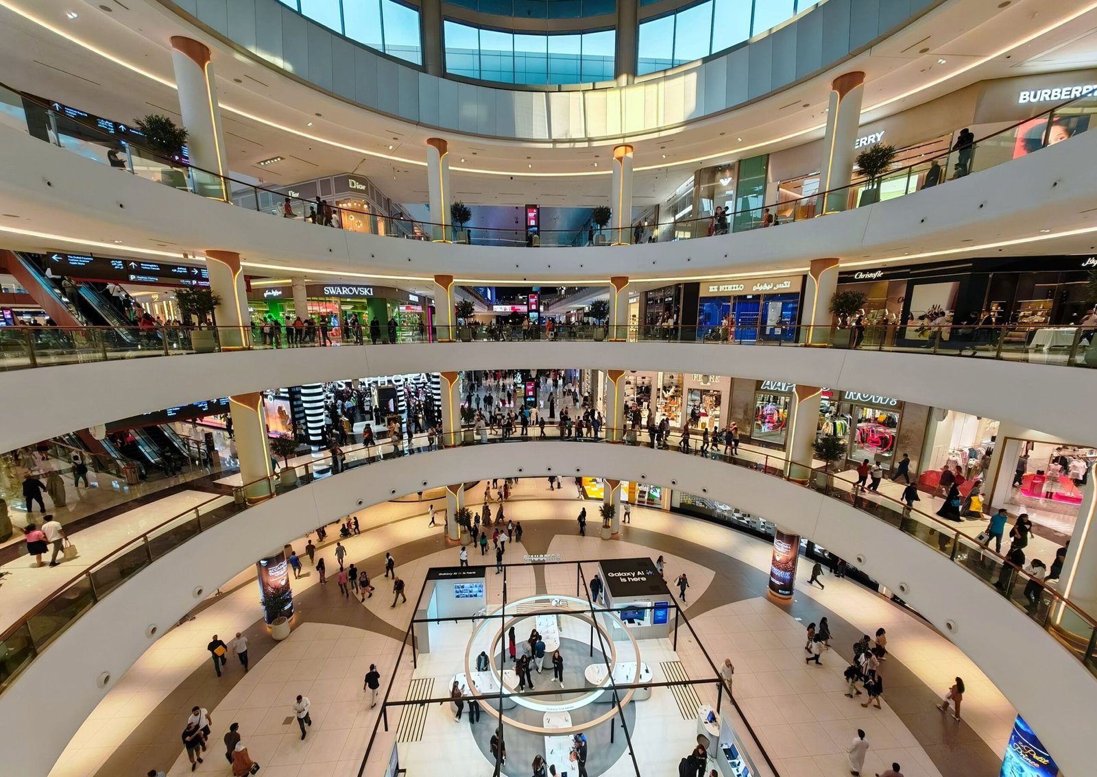 العروض والفعاليات تنشط السياحة الداخلية في الإمارات خلال عيد الفطر 1 العروض والفعاليات تنشط السياحة الداخلية في الإمارات خلال عيد الفطر