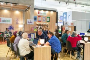 "الناشرين الإماراتيين" تعزز جسور التواصل الثقافي العالمي في معرض لندن للكتاب