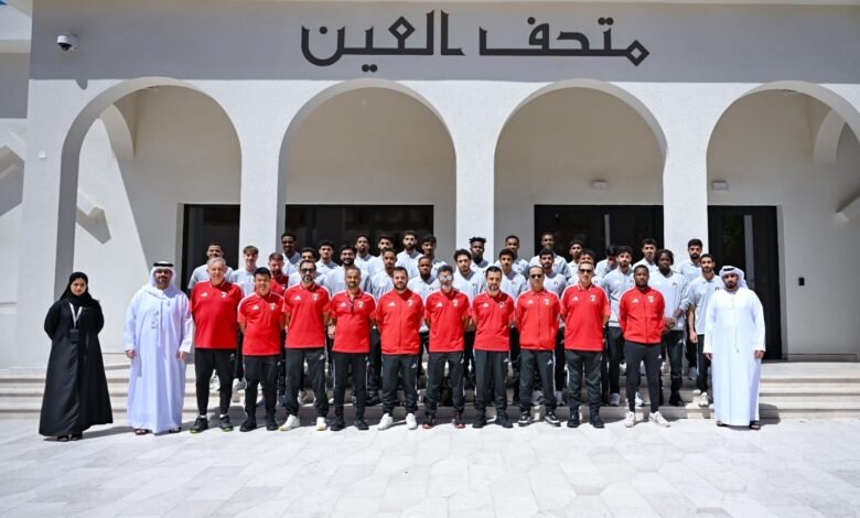 منتخبنا الوطني الأولمبي يزور متحف العين