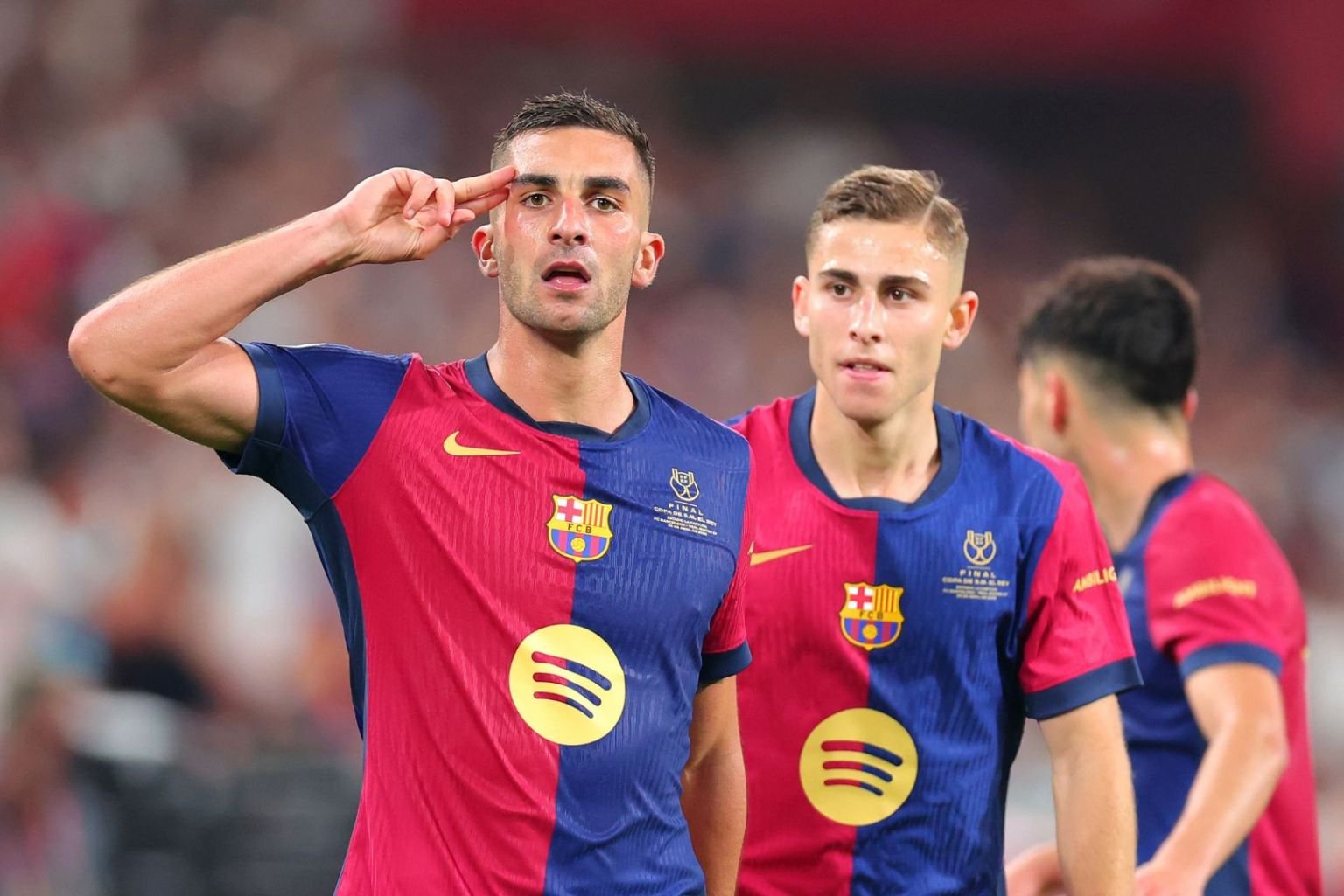 معركة ساخنة بين أرسنال ومانشستر يونايتد لخطف نجم برشلونة 1 معركة ساخنة بين أرسنال ومانشستر يونايتد لخطف نجم برشلونة