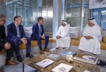 حمدان بن محمد يلتقي رئيس مجلس الإدارة والرئيس التنفيذي لمجموعة "أكور" العالمية