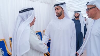 خالد بن سعود يعزي في وفاة يوسف عبيد الحمر