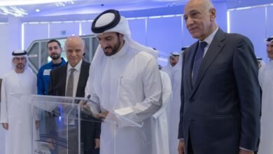 سلطان بن أحمد القاسمي يشهد إطلاق القمر الصناعي "الشارقة سات 2"