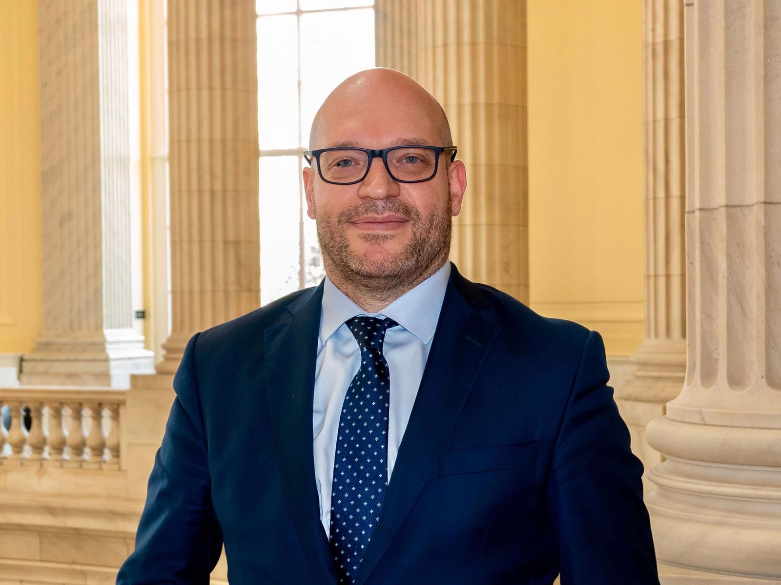 رئيس مجلس النواب الإيطالي يؤكد تضامن بلاده مع الإمارات إزاء الاعتداءات الإيرانية 1 رئيس مجلس النواب الإيطالي يؤكد تضامن بلاده مع الإمارات إزاء الاعتداءات الإيرانية