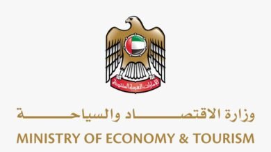 "الاقتصاد والسياحة" تنفي فرض دولة الإمارات قيودا على حركة رؤوس الأموال
