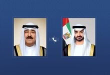 رئيس الدولة وأمير الكويت يبحثان خلال اتصال هاتفي التطورات الإقليمية وتداعياتها على أمن المنطقة واستقرارها