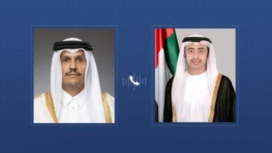 عبدالله بن زايد يعزي رئيس مجلس الوزراء وزير خارجية دولة قطر الشقيقة باستشهاد طاقم طائرة مروحية