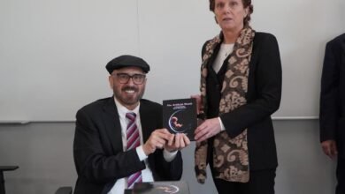 جامعة "لوغانو" السويسرية تحتضن توقيع كتاب "الرحم الاصطناعي" لـ"جمال السويدي"