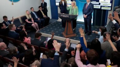 البيت الأبيض: الولايات المتحدة تجري مناقشات لعقد جولة ثانية من المفاوضات مع إيران في باكستان