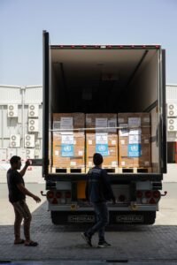 "دبي الإنسانية" تدعم القطاع الصحي في غزة بشحنة مساعدات عاجلة 3 "دبي الإنسانية" تدعم القطاع الصحي في غزة بشحنة مساعدات عاجلة