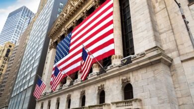 الأسهم الأمريكية تقترب من أعلى مستوياتها