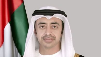 عبدالله بن زايد يبحث هاتفيا مع عدد من وزراء الخارجية تطورات الأوضاع في المنطقة